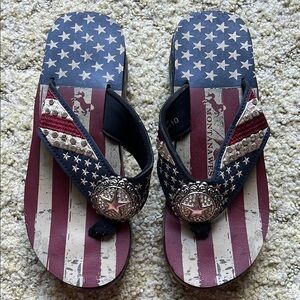 Montana West American Flag Flip Flops